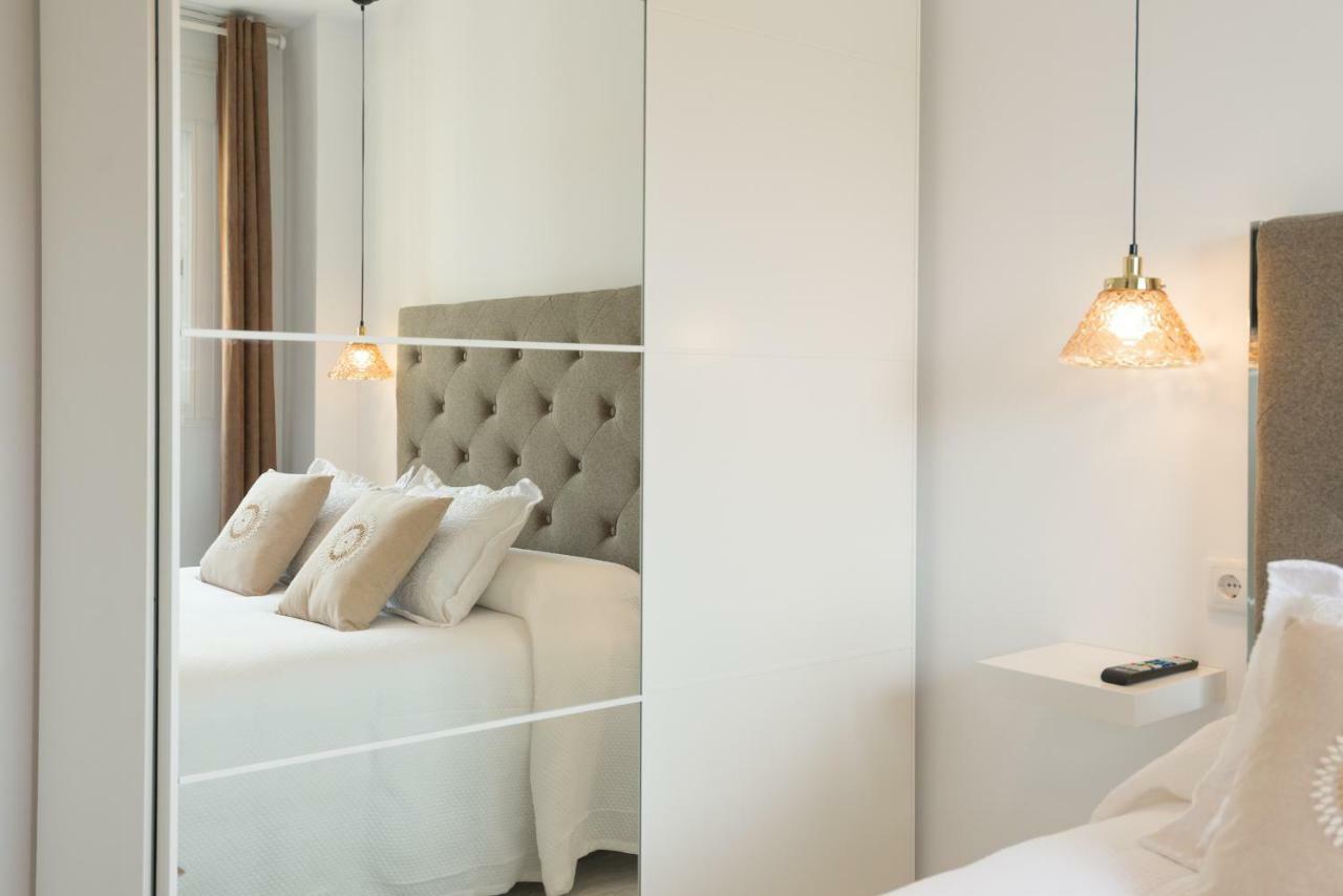 Stunning Spacious City Apartment With Free Parking 马拉加 外观 照片