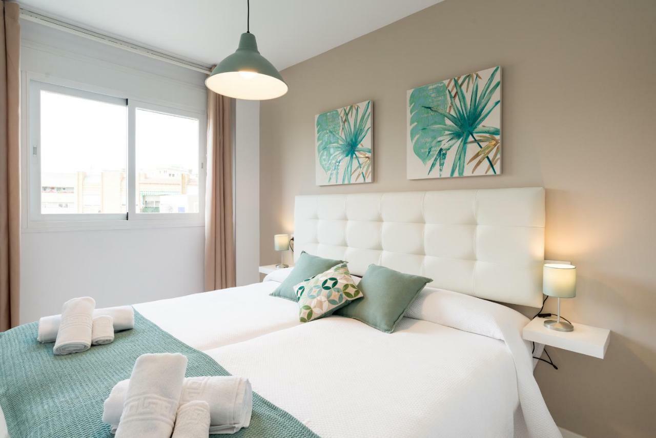 Stunning Spacious City Apartment With Free Parking 马拉加 外观 照片