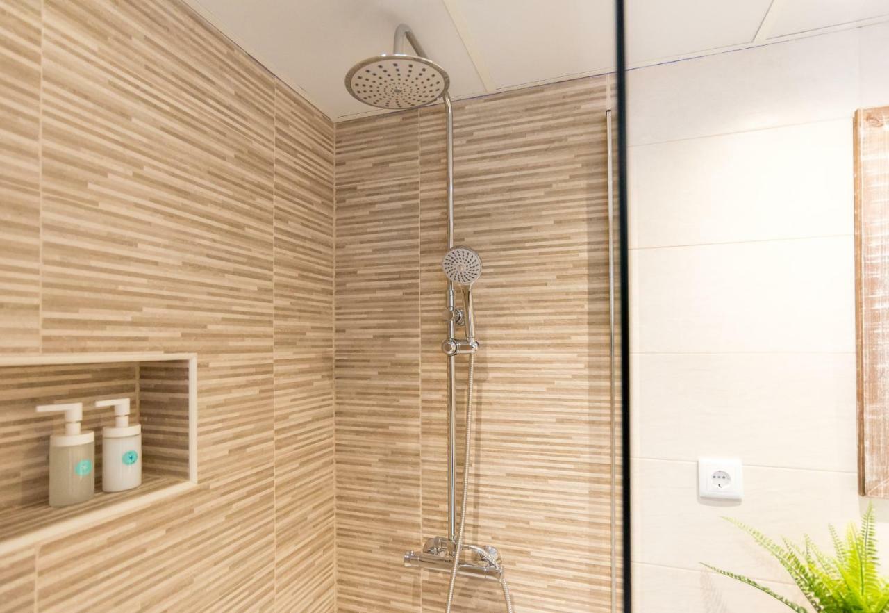 Stunning Spacious City Apartment With Free Parking 马拉加 外观 照片